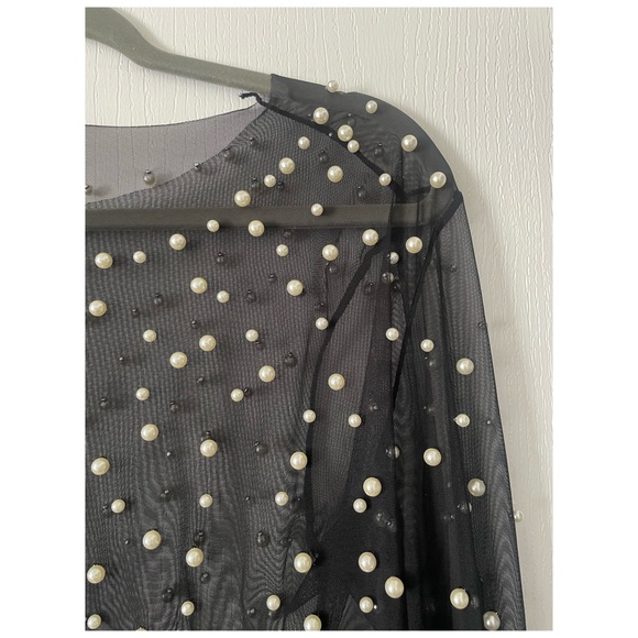 NWOT sheer pearl detail long sleeve, slightly cropped - Picture 4 of 6